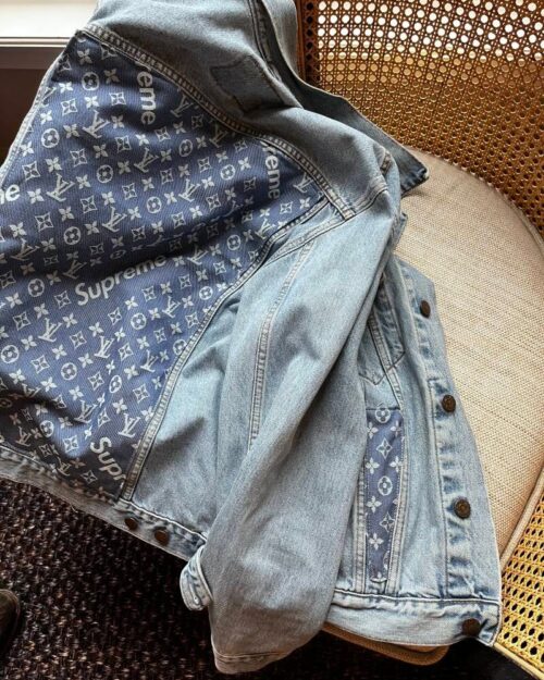 Unisex Levi’s Denim jacket back side