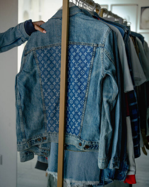 Unisex Levi’s Denim jacket logo back side