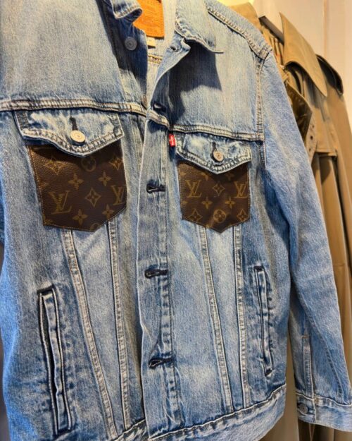 Unisex Levi’s Denim Jacket front, select the brand