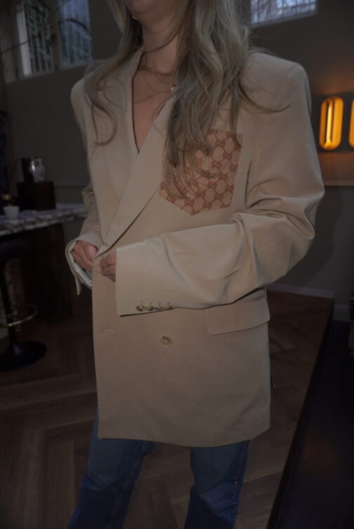 Colbert with pocket, select the fabric - Image 18