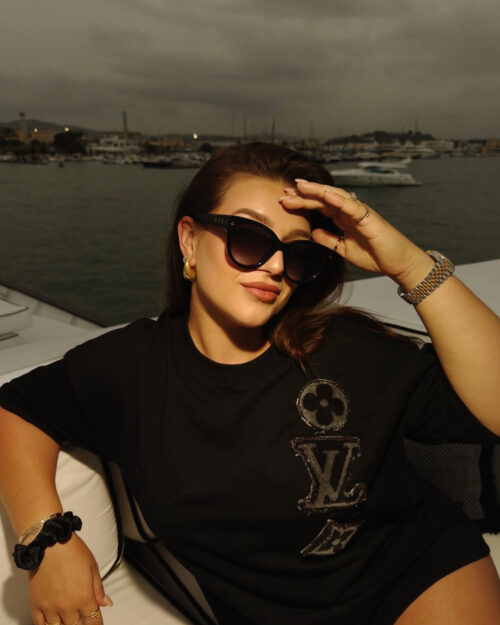 T-shirt 3 logo, create yours