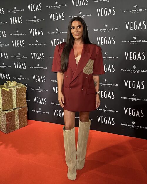 Double breasted colbert short sleeves, select the fabric