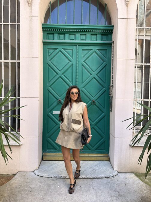 The Iconic oversized beige panel vest - Image 5