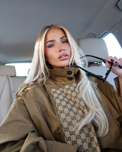 Army green short trench, select the fabric