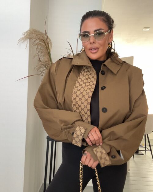Army green short trench, select the fabric