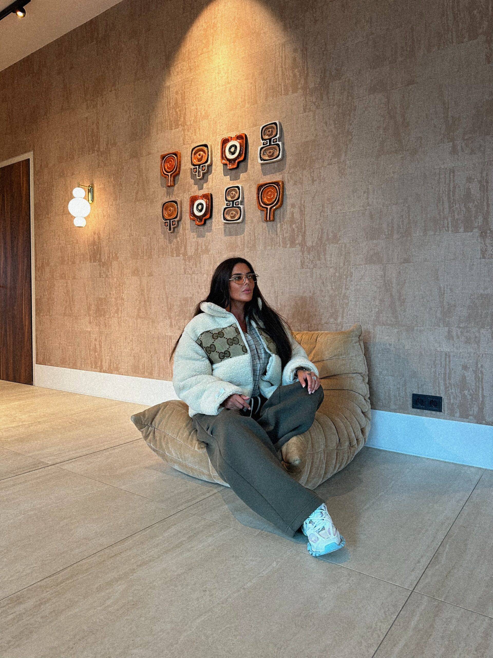 Creme teddy puffer jacket, select the fabric - Image 5