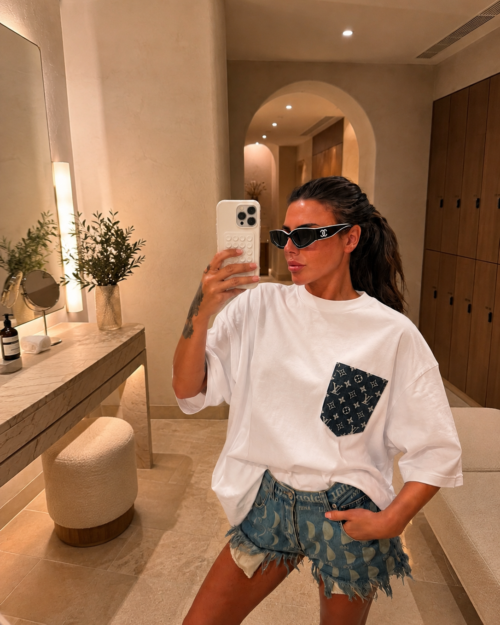 Unisex signature T-shirt pocket, select the fabric