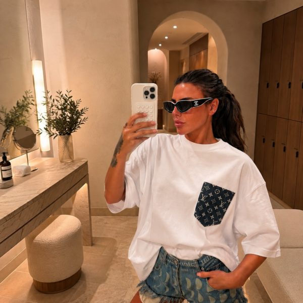 Unisex signature T-shirt pocket, select the fabric