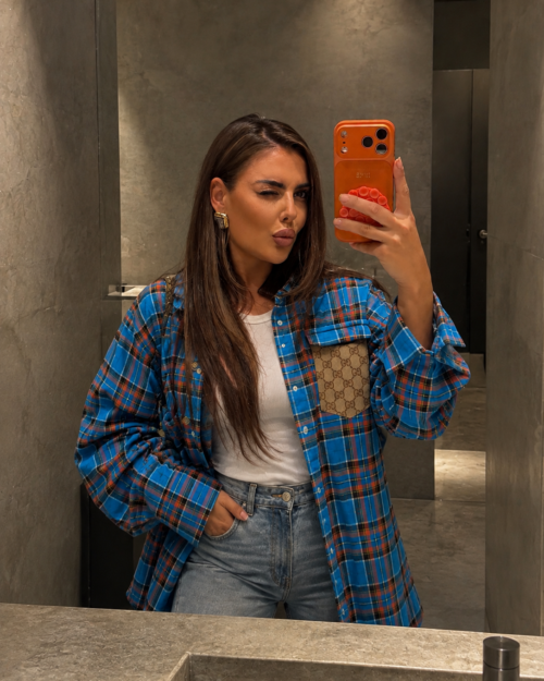 Blue check blouse with pocket | Select the fabric